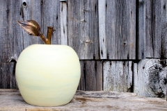 ceramic-electro-apple-by-jon-williams